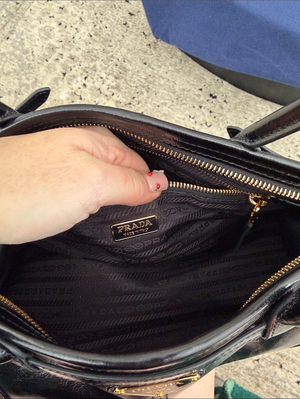 Prada Black Bonnie Shoulder bag with Gold Hardware NWOT - Picture 8 of 11